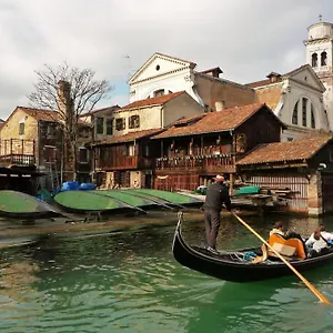 Renato House Privatunterkunft Venedig